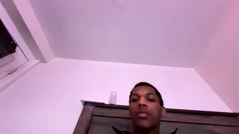 Snapshot of freemonisaiah chatting on 17, 10, 2025 freemonisaiah online show from 17, 10, 2025