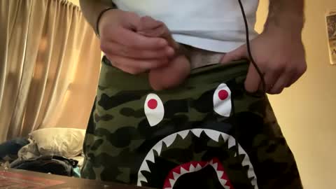 Snapshot of freezeskiii chatting on 24, 9, 2025 freezeskiii online show from 24, 9, 2025