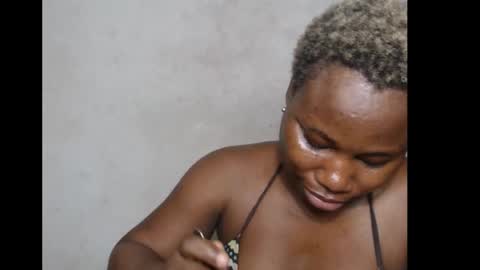 frekkymorelle online show from 11, 11, 2025