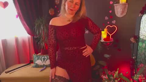 Snapshot of french_devotion chatting on 14, 2, 2026 Louise or Lou 3 online show from 14, 2, 2026