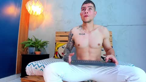 Xavier online show from 8, 1, 2025