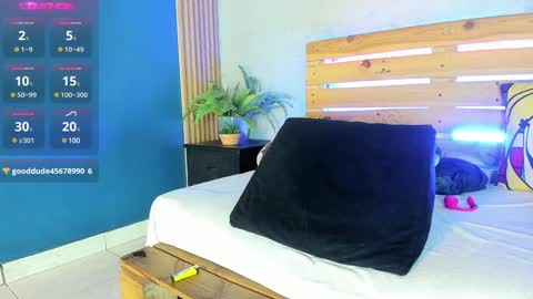 Xavier online show from 8, 2, 2025