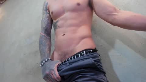 Xavier online show from 14, 10, 2025