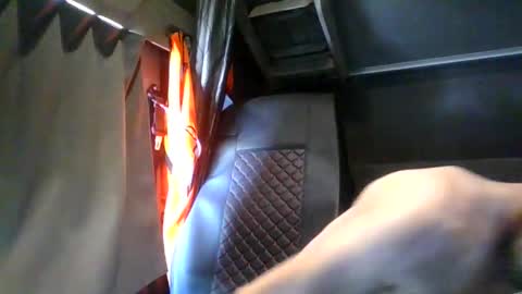 Snapshot of french_truck chatting on 20, 5, 2026 french_truck online show from 20, 5, 2026