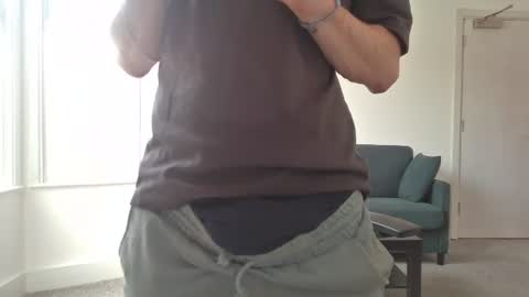 Snapshot of frenchbdmaninlondon chatting on 17, 6, 2026 Horny Paul online show from 17, 6, 2026