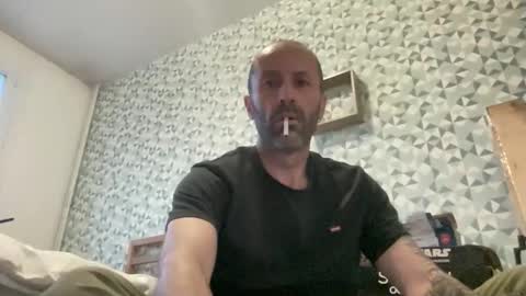 Snapshot of frenchboy443 chatting on 4, 5, 2026 frenchboy443 online show from 4, 5, 2026