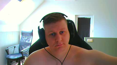 Snapshot of frenchfrieswithmayo chatting on 5, 4, 2026 French fries online show from 5, 4, 2026
