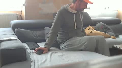 Snapshot of frenchpapalover chatting on 4, 3, 2026 frenchpapalover online show from 4, 3, 2026