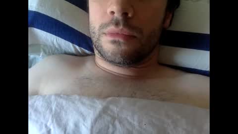 Snapshot of frenchy_from_paris chatting on 1, 5, 2026 frenchy_from_paris online show from 1, 5, 2026