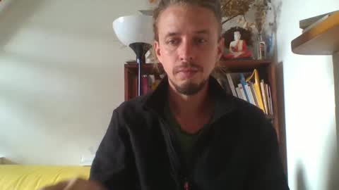 Snapshot of frenchyshy_ chatting on 14, 4, 2026 frenchyshy_ online show from 14, 4, 2026