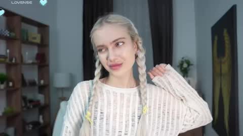 Snapshot of freya_ice_baby chatting on 19, 3, 2026 Freya online show from 19, 3, 2026