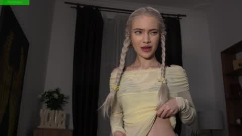 Snapshot of freya_ice_baby chatting on 10, 4, 2026 Freya online show from 10, 4, 2026