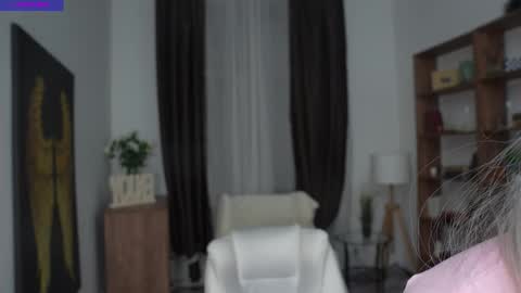 Snapshot of freya_ice_baby chatting on 11, 4, 2026 Freya online show from 11, 4, 2026