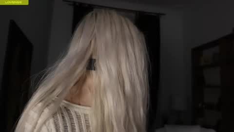 Snapshot of freya_ice_baby chatting on 19, 4, 2026 Freya online show from 19, 4, 2026