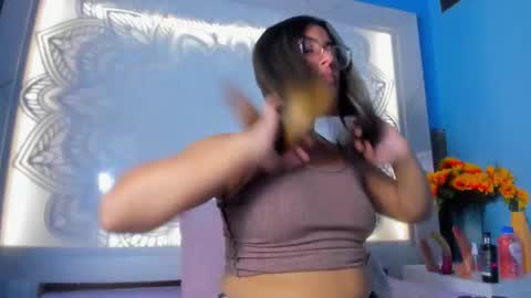 Snapshot of freya_miller_ chatting on 4, 4, 2026 Freya online show from 4, 4, 2026