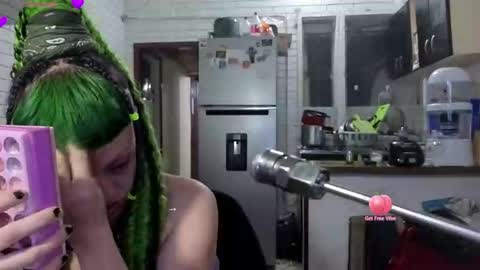 Snapshot of freyaa_sorceress chatting on 7, 10, 2025 freyaa_sorceress online show from 7, 10, 2025