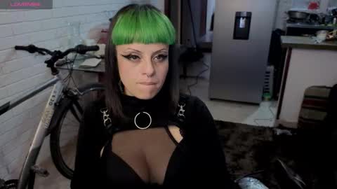 Snapshot of freyaa_sorceress chatting on 13, 11, 2025 freyaa_sorceress online show from 13, 11, 2025