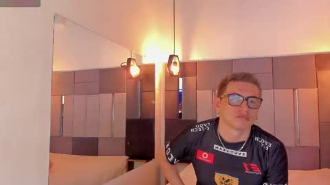 Snapshot of freyalane chatting on 6, 1, 2026 ALIS AND ALEX online show from 6, 1, 2026