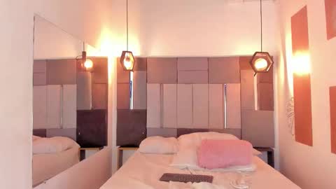 Snapshot of freyalane chatting on 3, 2, 2026 ALIS AND ALEX online show from 3, 2, 2026