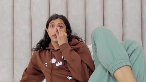 FreyaMoller  online show from 14, 2, 2026