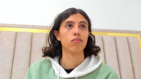 Snapshot of freyamoller_ chatting on 1, 4, 2026 FreyaMoller online show from 1, 4, 2026