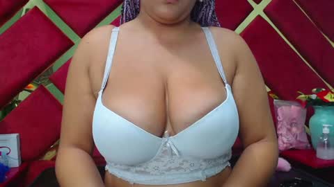 freyja_naugthy online show from 5, 2, 2025