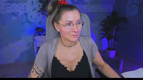 Snapshot of fridatander chatting on 29, 12, 2024 Frida Tander online show from 29, 12, 2024