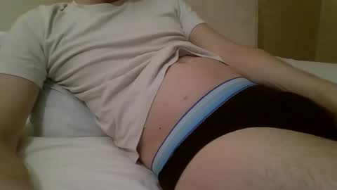 Snapshot of friendly_frank_18 chatting on 7, 4, 2026 friendly_frank_18 online show from 7, 4, 2026