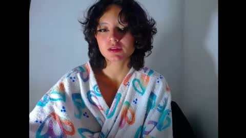 frikisa online show from 4, 5, 2026