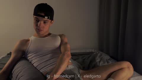 Snapshot of fromedcam chatting on 17, 9, 2025 ED online show from 17, 9, 2025