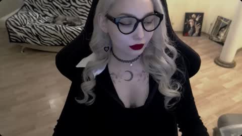 Lilith online show from 17, 11, 2025