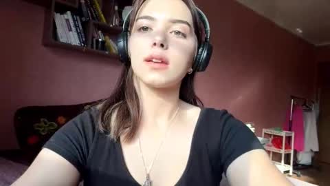 Emily online show from 11, 10, 2025
