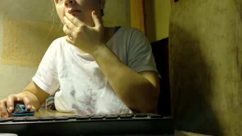 Snapshot of frumcake chatting on 26, 3, 2026 FrumCake online show from 26, 3, 2026