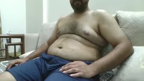 fruti loops  Bull online show from 2, 2, 2025