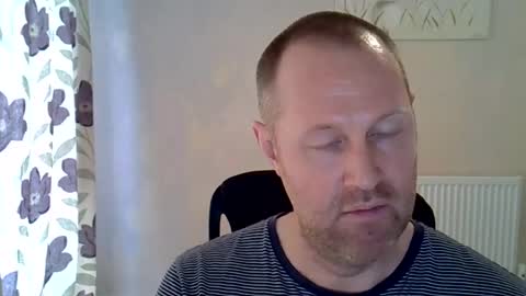 Snapshot of fuck_buddy_uk chatting on 19, 6, 2026 Fuck Buddy UK online show from 19, 6, 2026