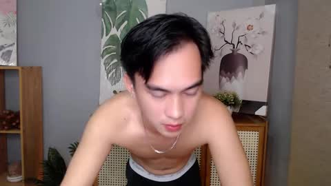   online show from 12, 3, 2025