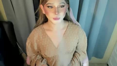 Snapshot of fuckdoll_rain chatting on 21, 4, 2026 R A I N M O R A L E S G M A I L . C O M online show from 21, 4, 2026