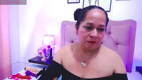 Snapshot of fuckedass4u chatting on 19, 9, 2025 FuckedASS4U online show from 19, 9, 2025