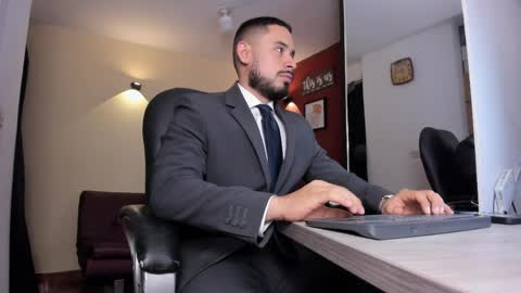 SERGIO THE SEX LAWYER online show from 7, 4, 2026