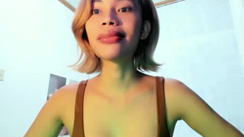 fuckingsexy143 online show from 7, 5, 2026