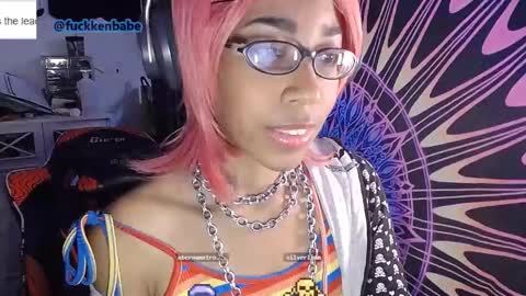 Snapshot of fuckkenbabe chatting on 20, 12, 2024 Babe online show from 20, 12, 2024