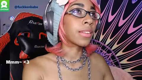 Snapshot of fuckkenbabe chatting on 28, 12, 2024 Babe online show from 28, 12, 2024