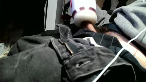 fuckmeallday1975 online show from 16, 2, 2026