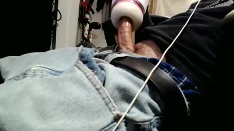 Snapshot of fuckmeallday1975 chatting on 6, 4, 2026 fuckmeallday1975 online show from 6, 4, 2026