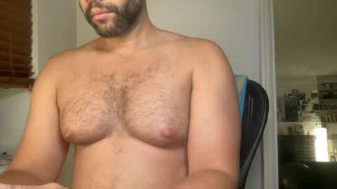 Snapshot of fuckyeahcoach chatting on 30, 9, 2025 Muscle Bear Jock in Training online show from 30, 9, 2025