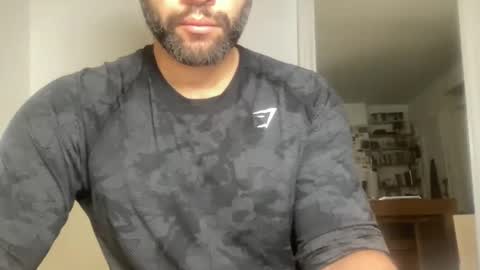 Snapshot of fuckyeahcoach chatting on 10, 11, 2025 Muscle Bear Jock in Training online show from 10, 11, 2025