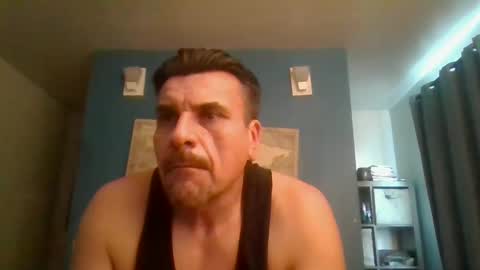 fuego1ento22 online show from 12, 1, 2025