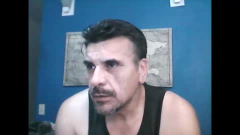 fuego1ento22 online show from 19, 9, 2025