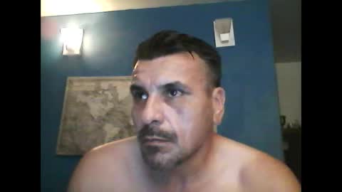 fuego1ento22 online show from 4, 10, 2025