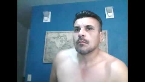 fuego1ento22 online show from 4, 10, 2025